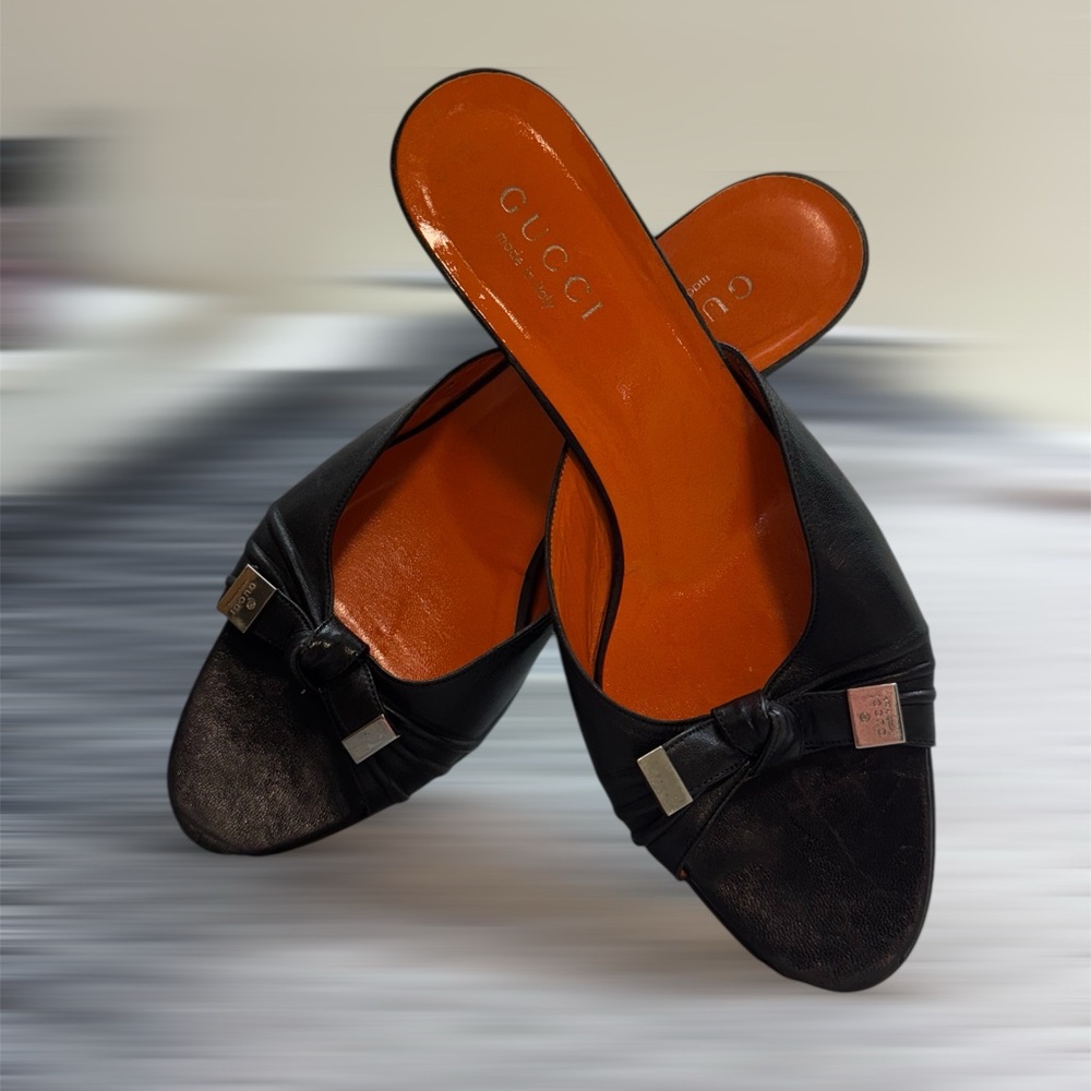 Gucci Vintage Black Leather Slide Sandals 8.B  Bow Kitten Heel Logo - Picture 5 of 7